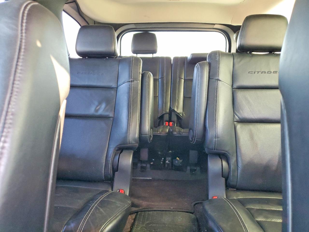 2016 DODGE DURANGO CITADEL photo 28