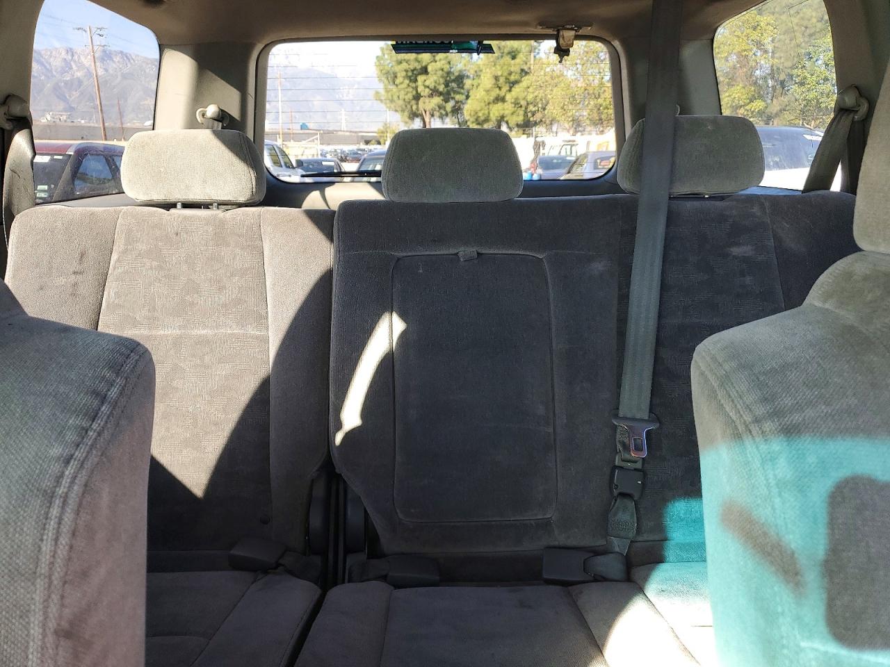 2003 HONDA PILOT EX photo 10
