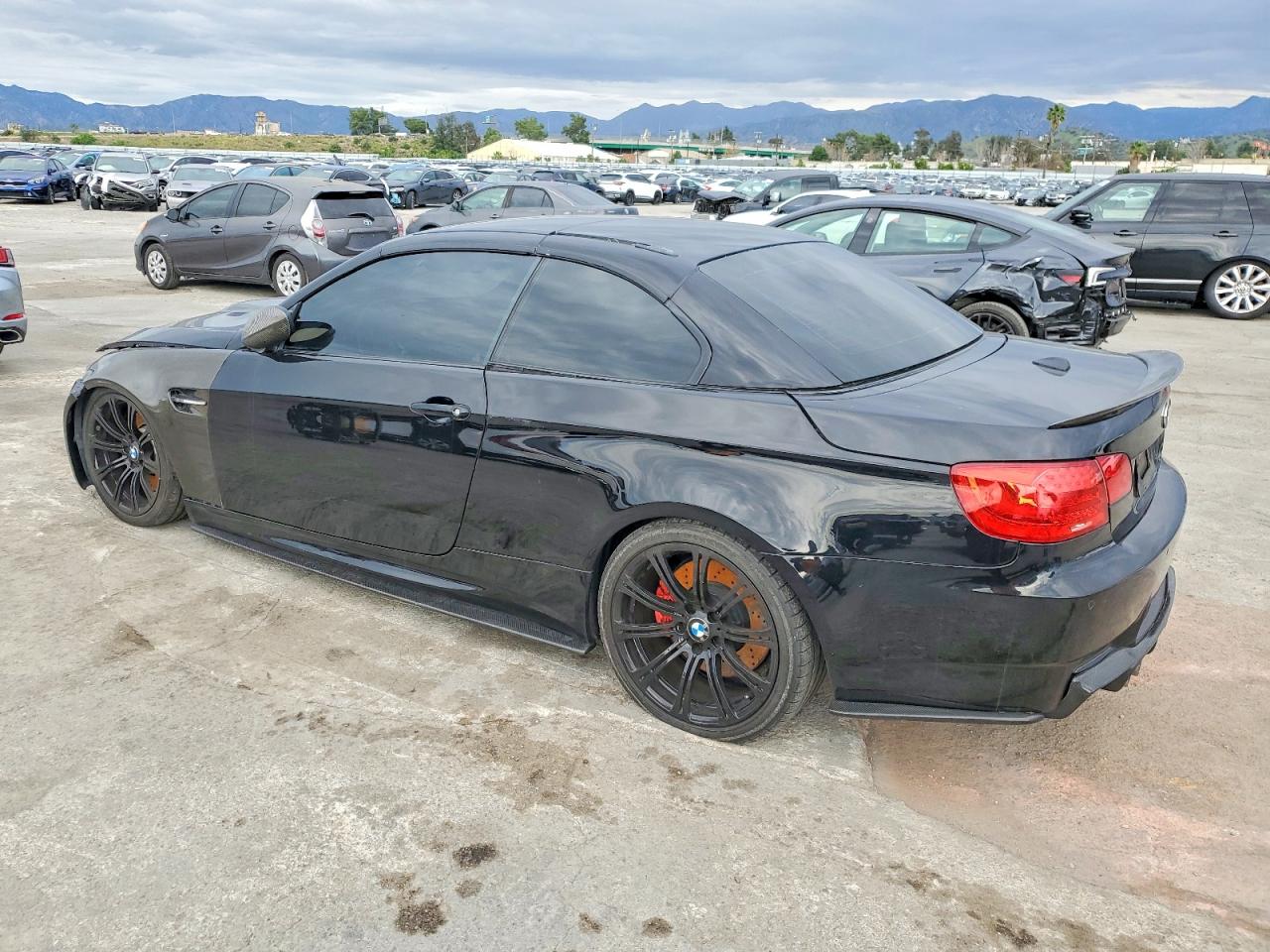 2010 BMW M3 photo 3