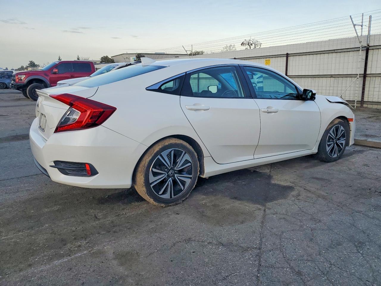 2017 HONDA CIVIC EXL photo 3