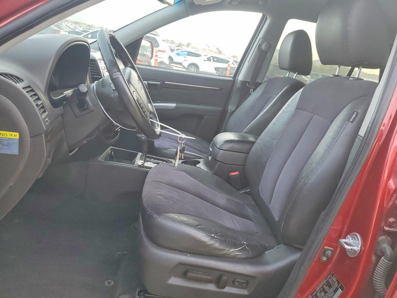 2010 HYUNDAI SANTA FE SE photo 13