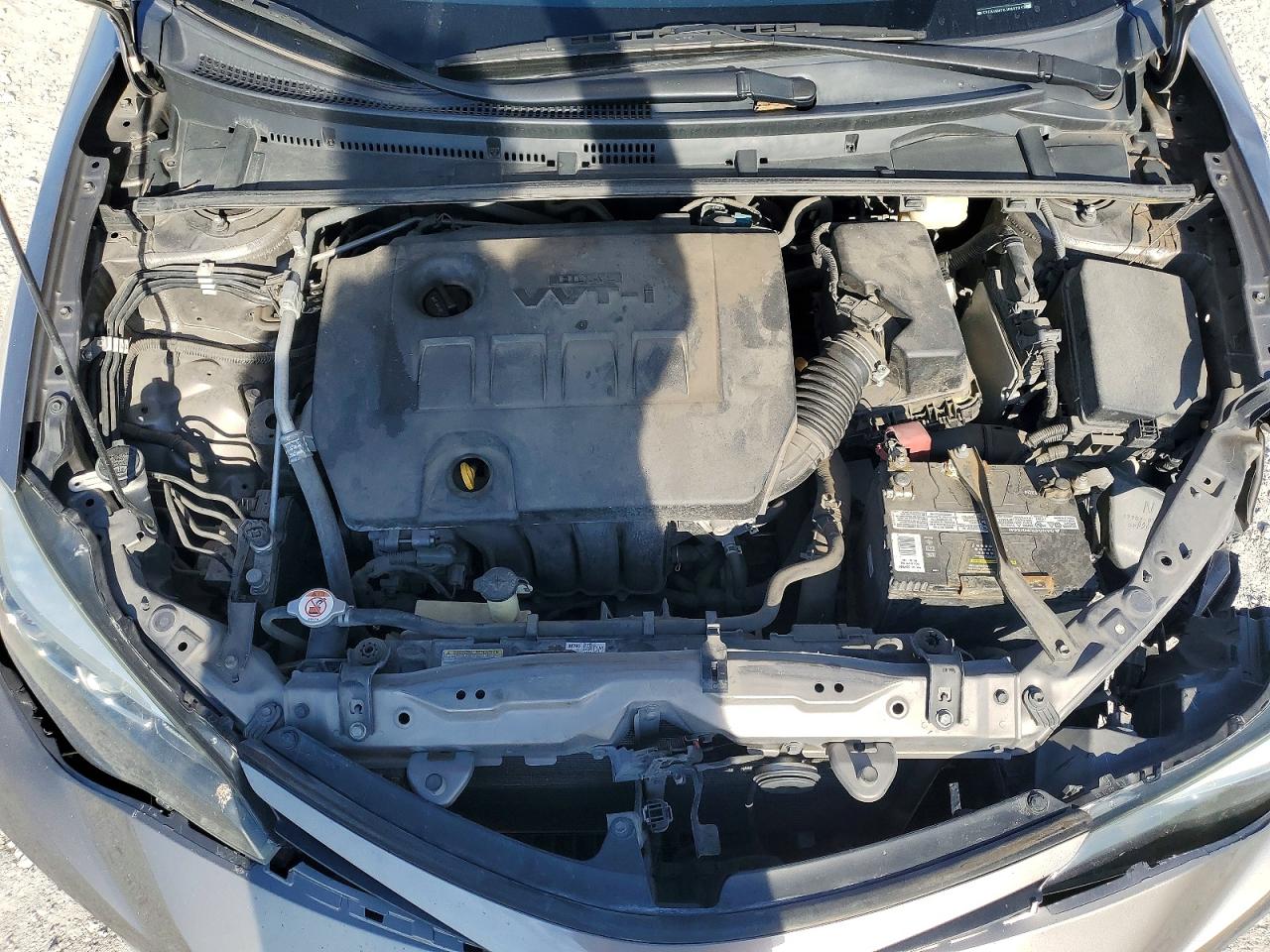2018 TOYOTA COROLLA L photo 11