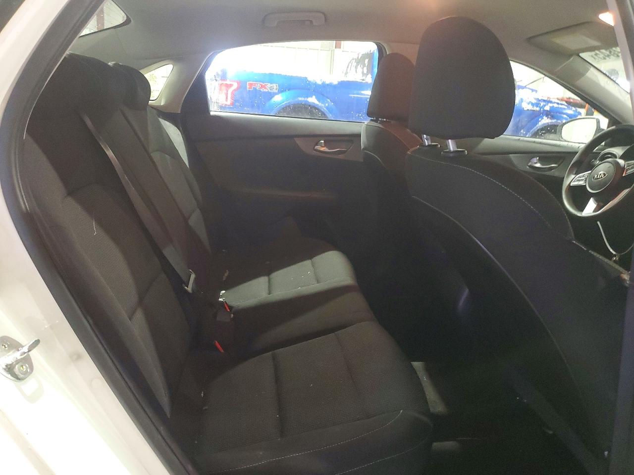 2021 KIA FORTE FE photo 10