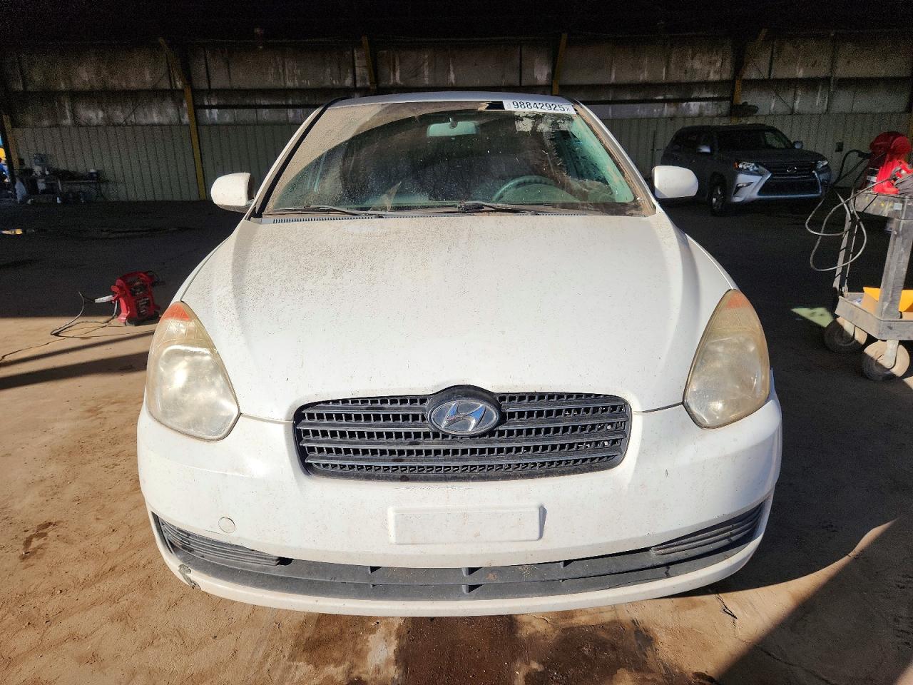 2010 HYUNDAI ACCENT GLS photo 5