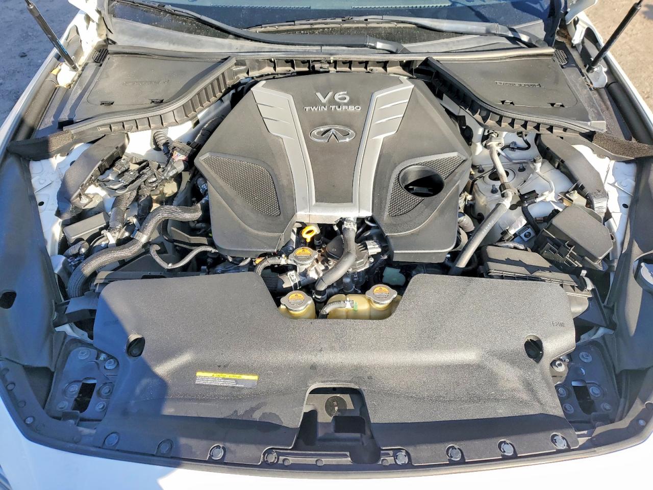2018 INFINITI Q50 LUXE photo 11
