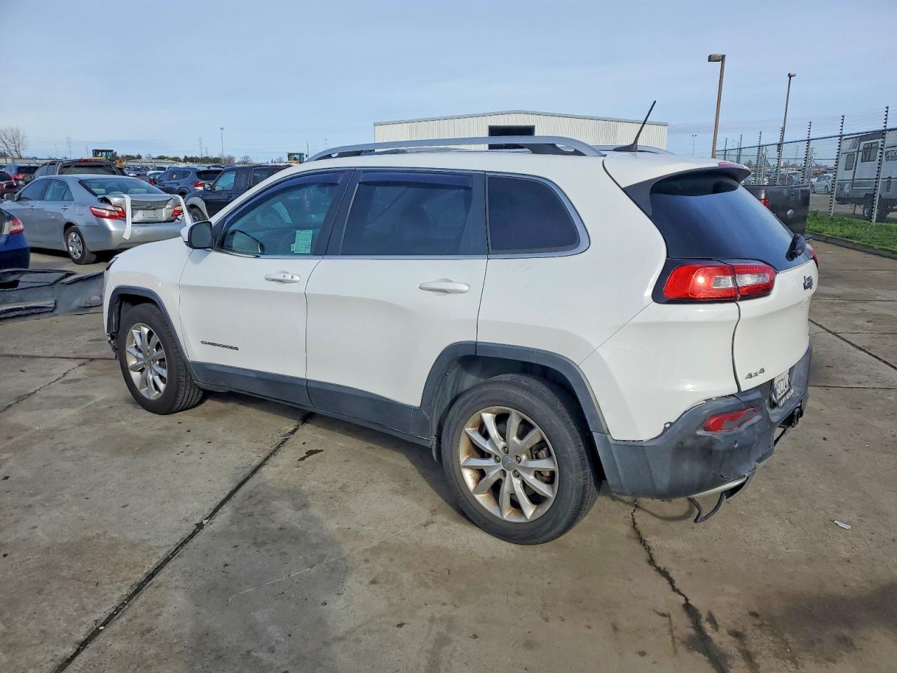 2016 JEEP CHEROKEE LIMITED photo 2