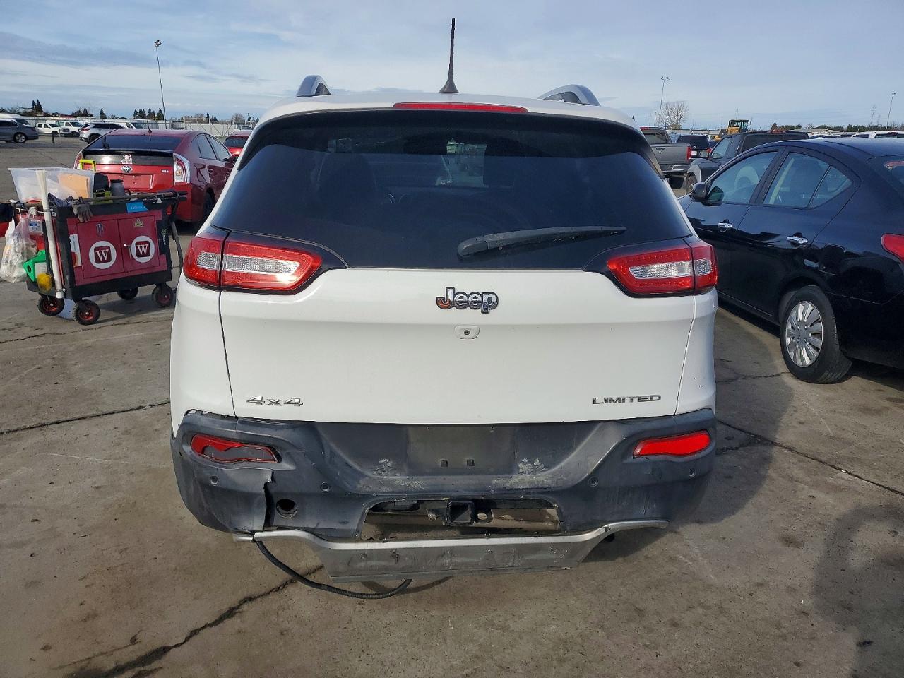 2016 JEEP CHEROKEE LIMITED photo 6