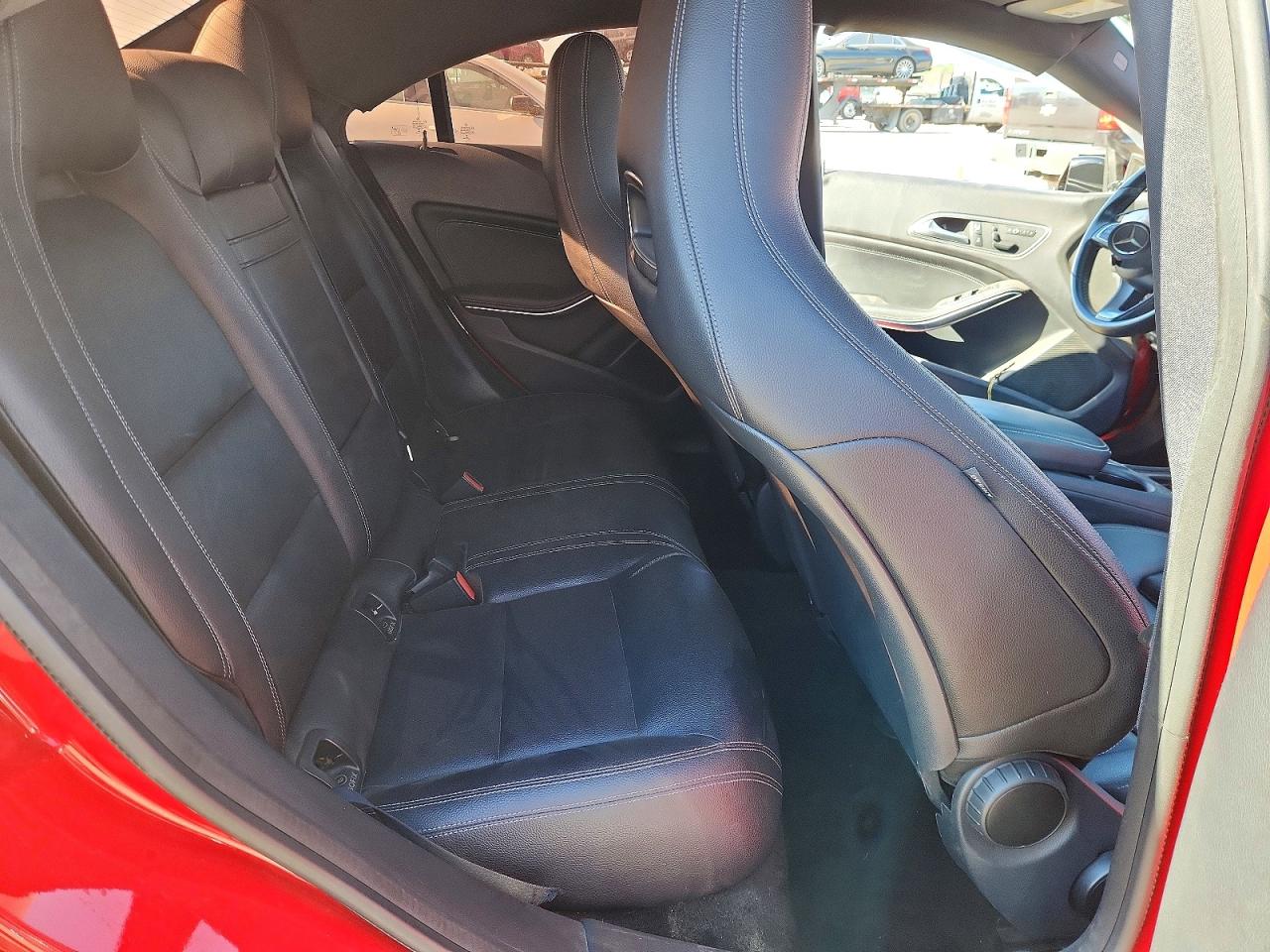 2016 MERCEDES-BENZ CLA 250 photo 10