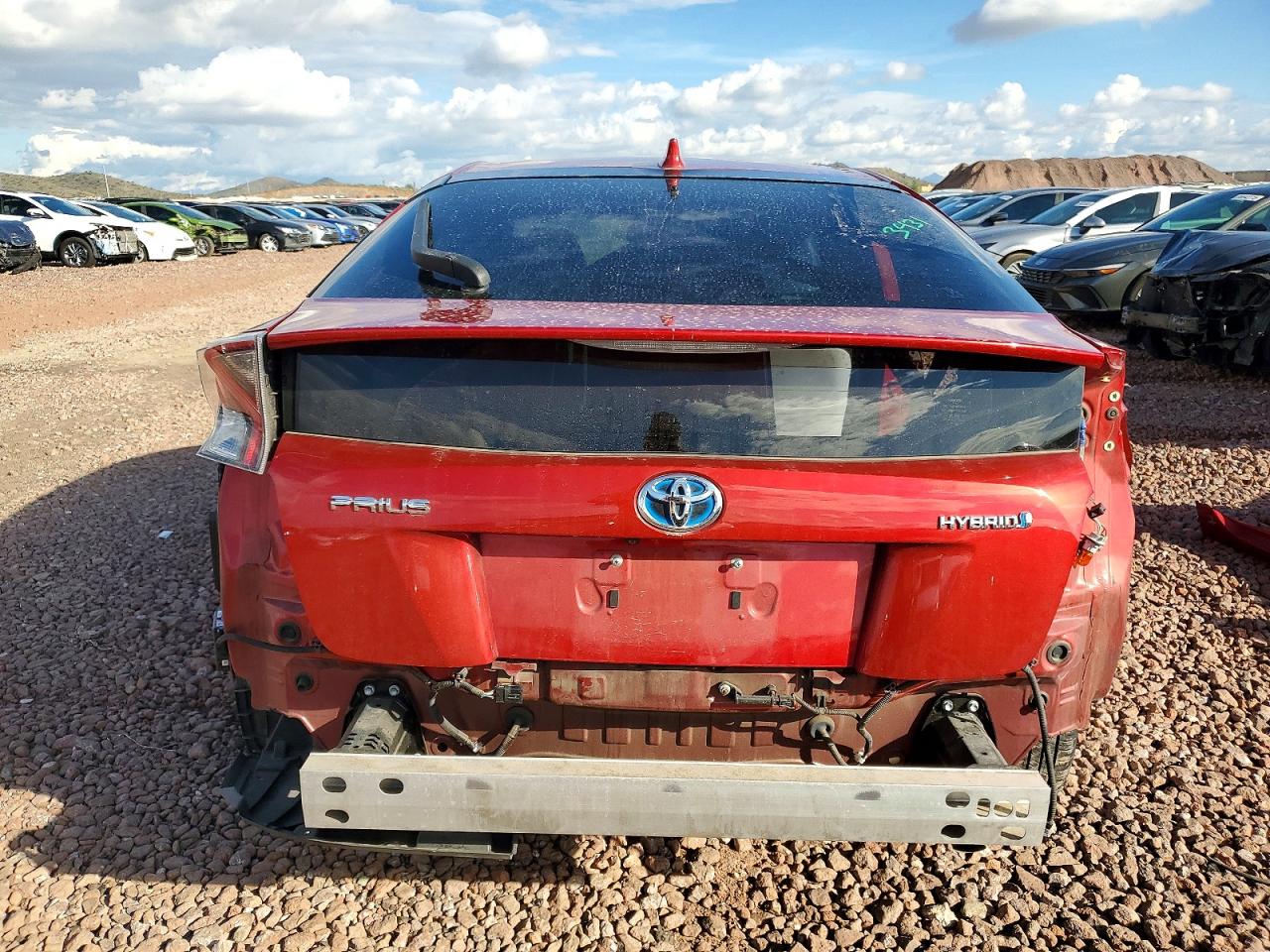 2016 TOYOTA PRIUS photo 21