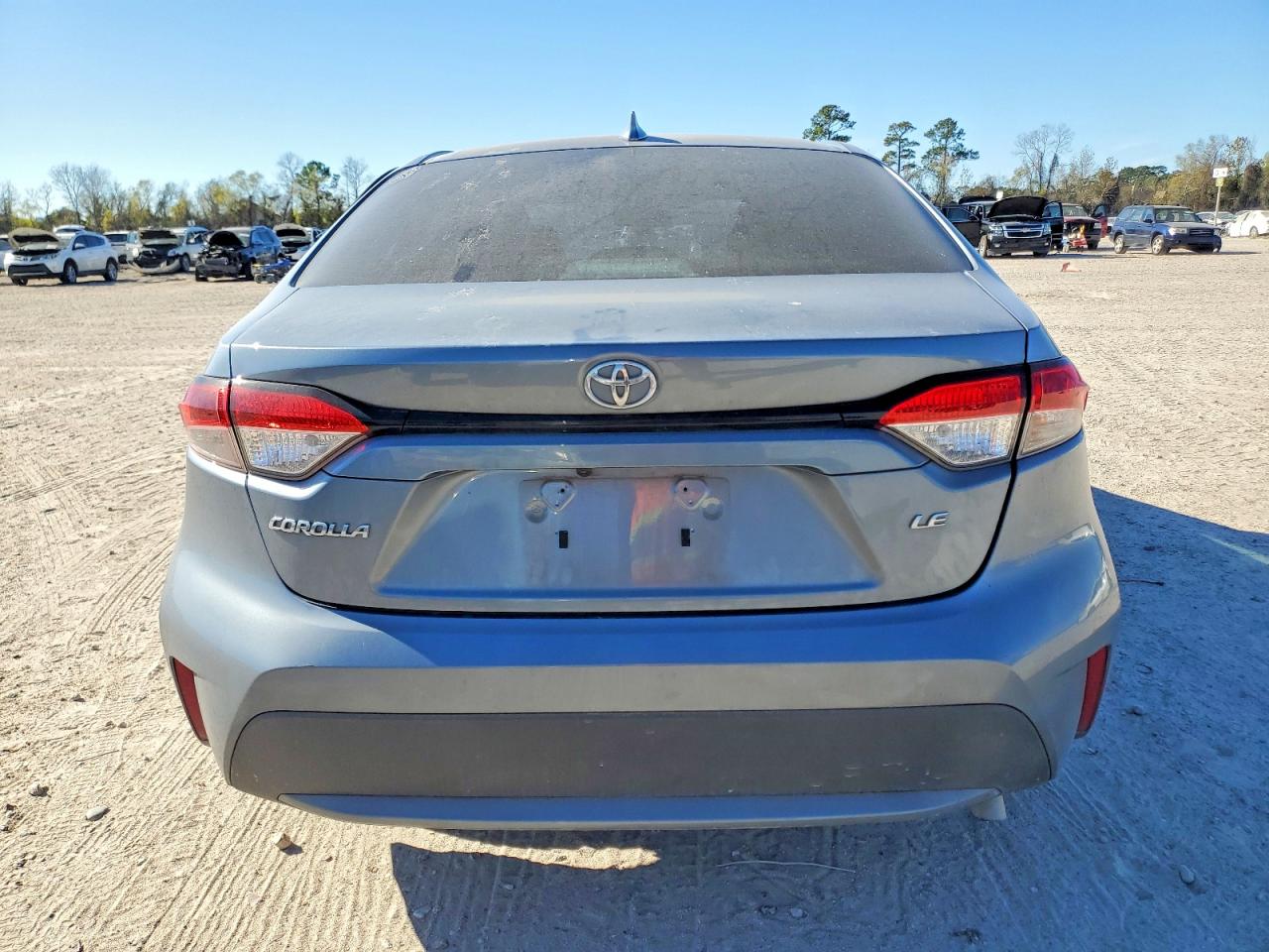 2021 TOYOTA COROLLA LE photo 6