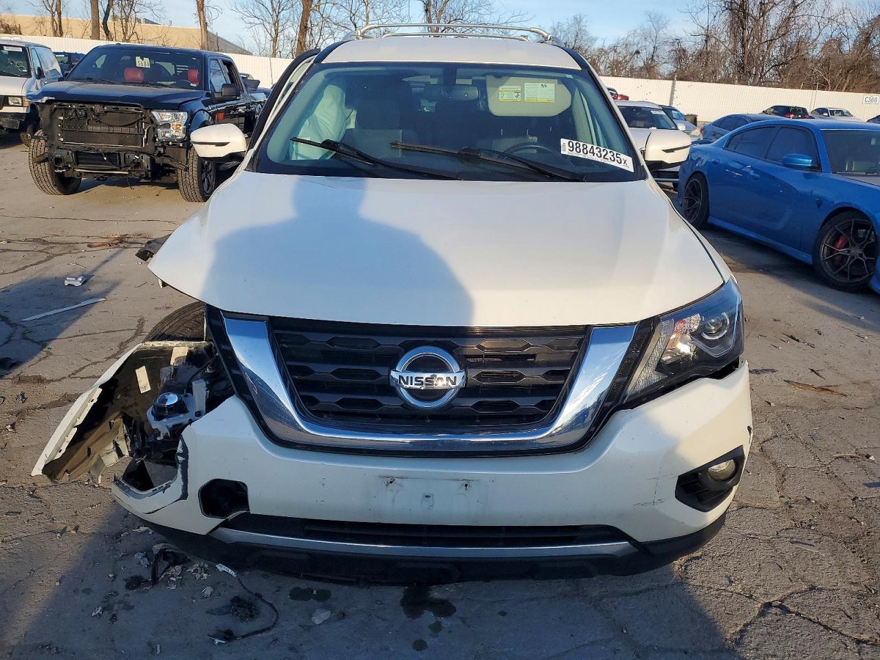2020 NISSAN PATHFINDER SV photo 5