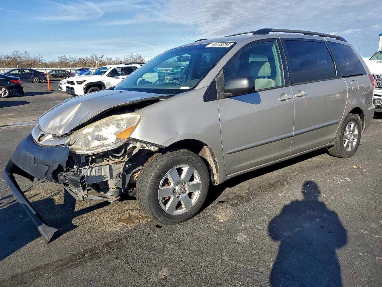 2007 TOYOTA SIENNA