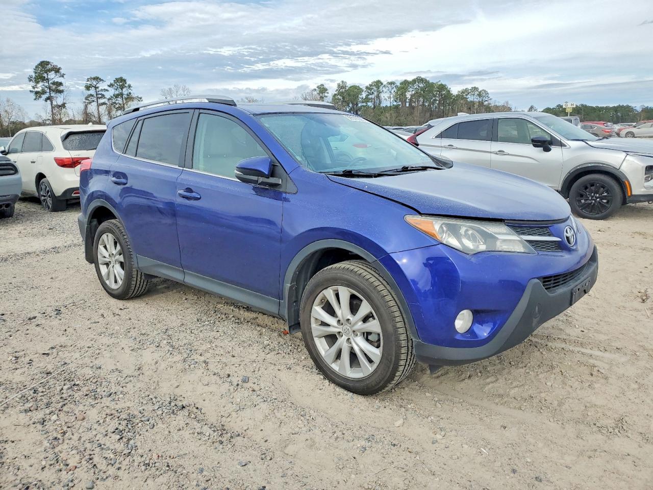 2014 TOYOTA RAV4 LIMITED photo 4