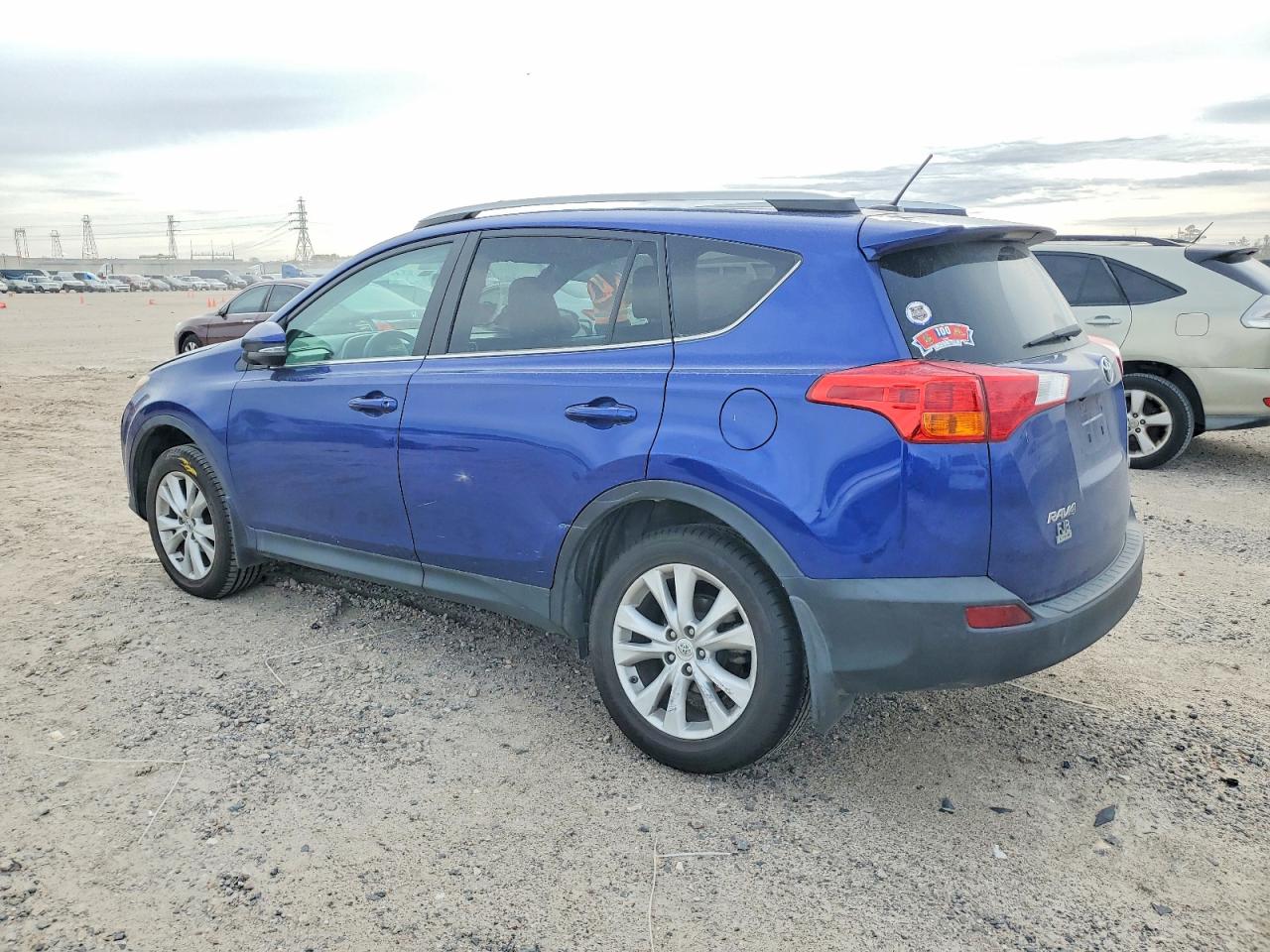 2014 TOYOTA RAV4 LIMITED photo 2