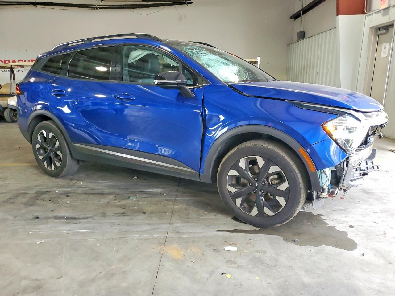 2023 KIA SPORTAGE X LINE photo 4