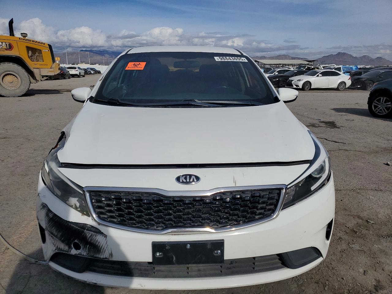 2018 KIA FORTE LX photo 5