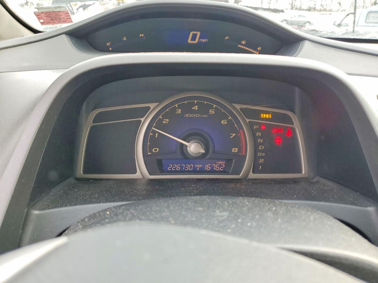2011 HONDA CIVIC LX photo 9