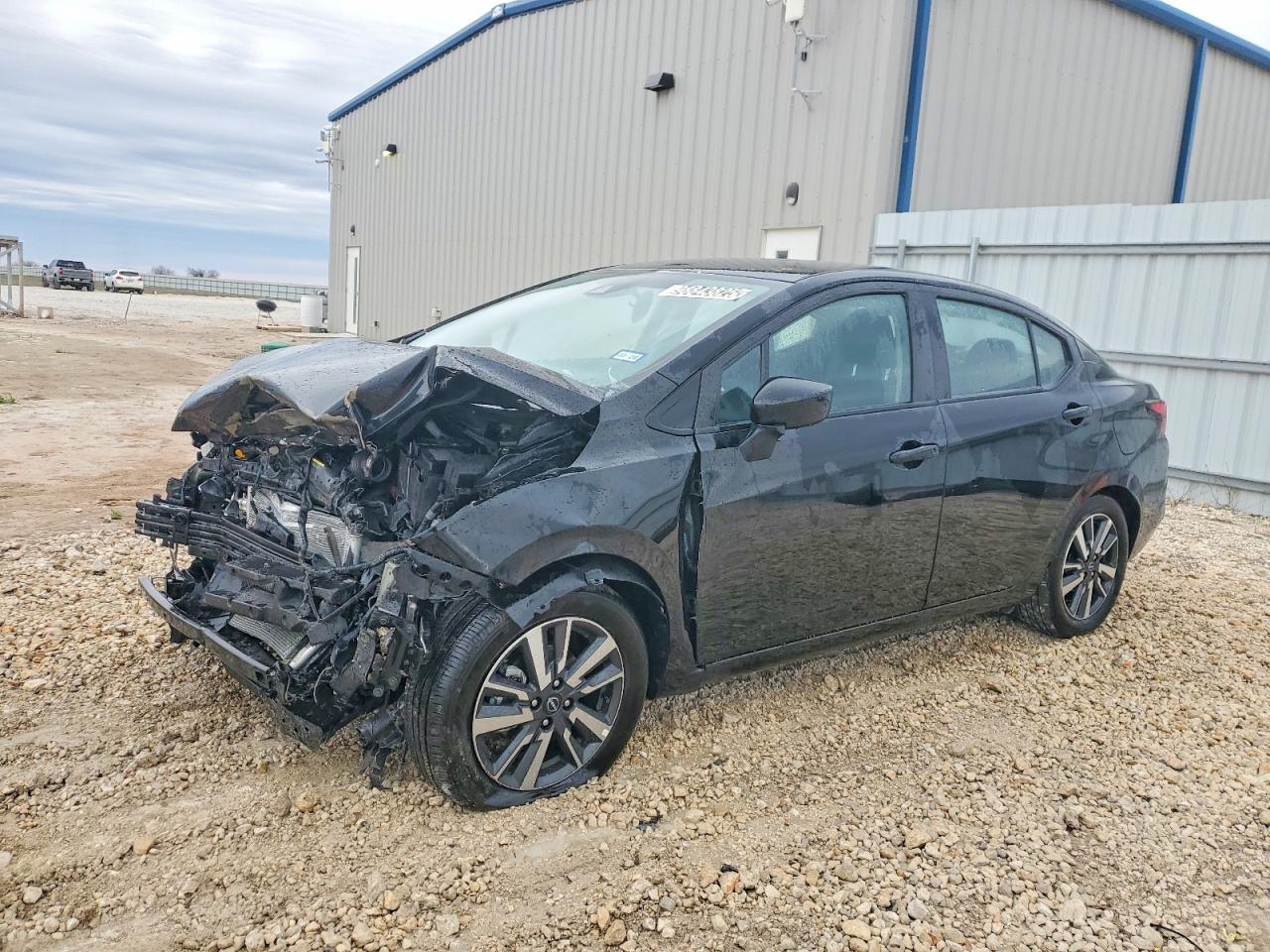 2025 NISSAN VERSA