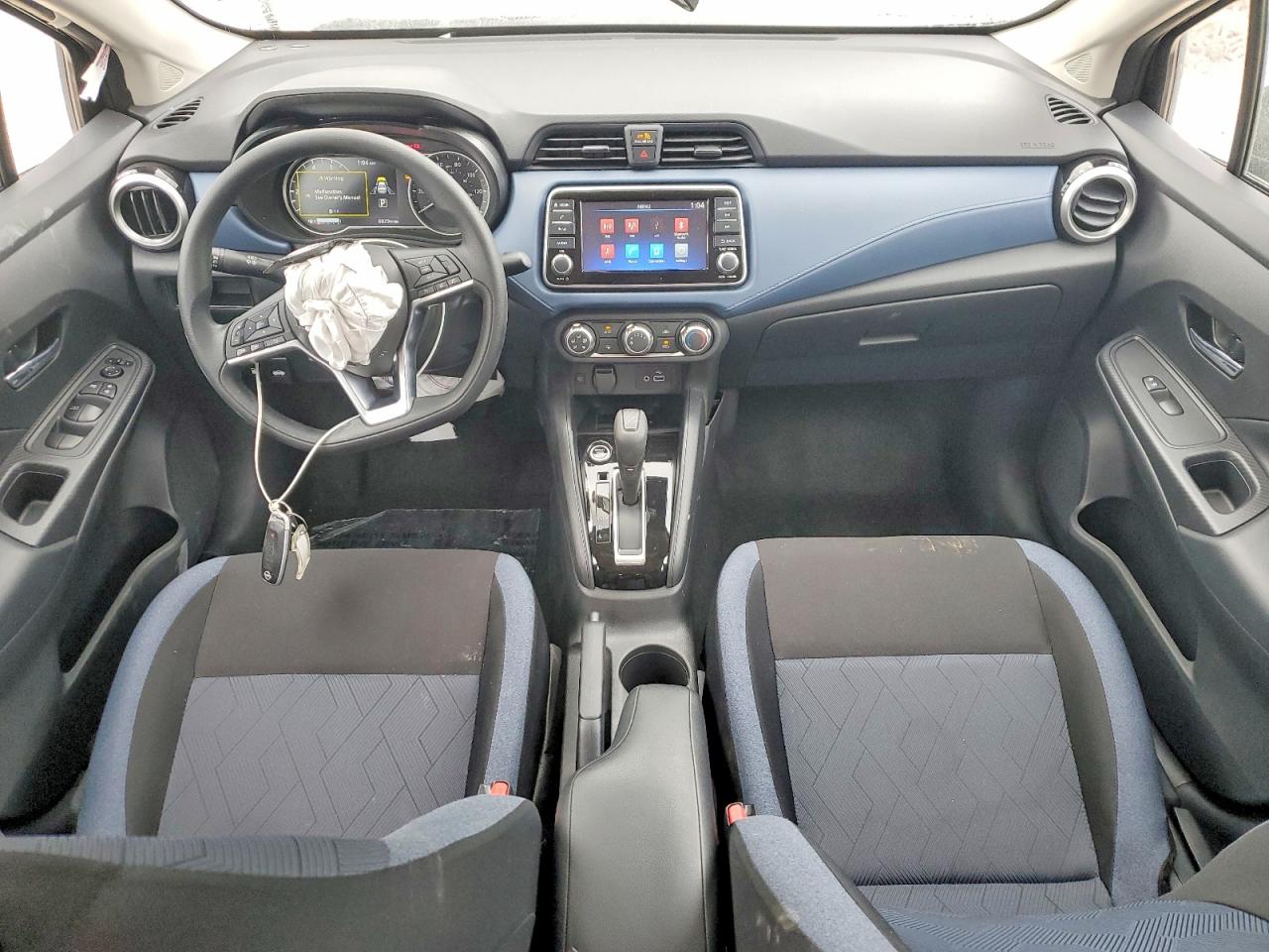 2025 NISSAN VERSA SV photo 8