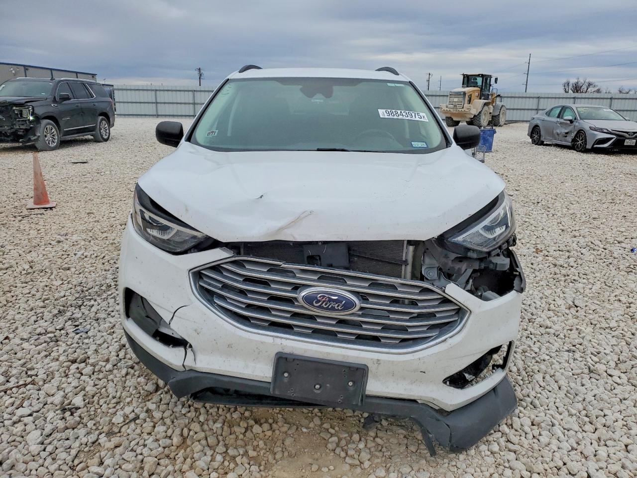 2020 FORD EDGE SE photo 9