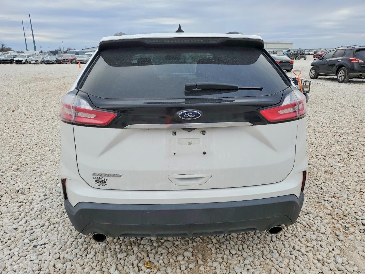 2020 FORD EDGE SE photo 11