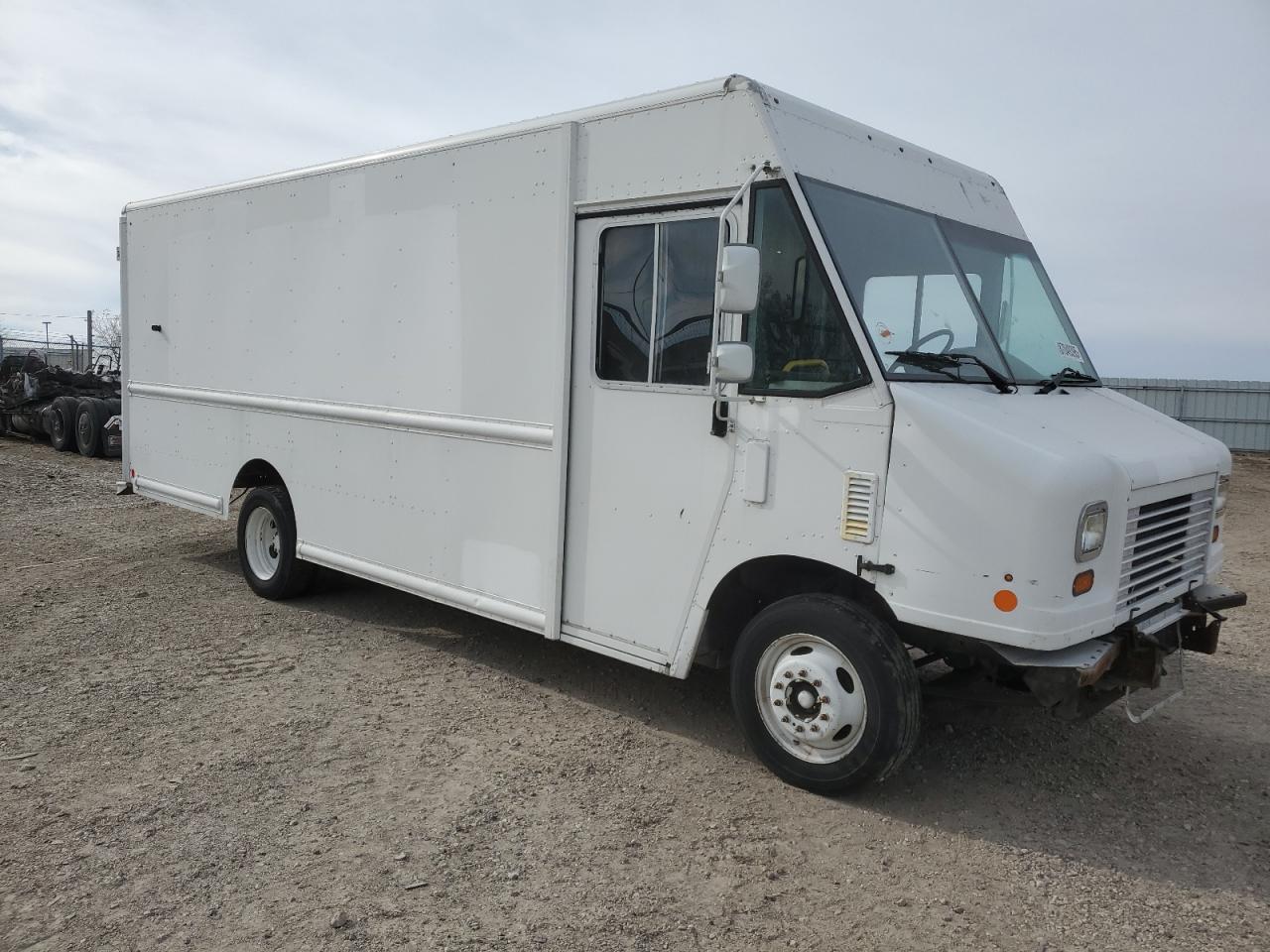 2015 FORD F59 - DELIVERY TRUCK photo 7