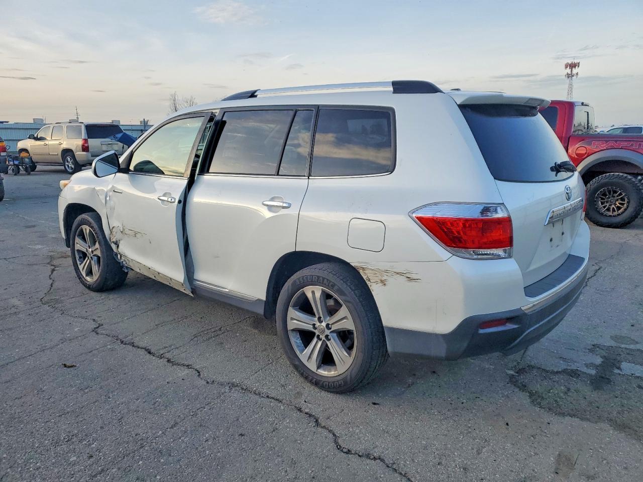 2011 TOYOTA HIGHLANDER LIMITED photo 2