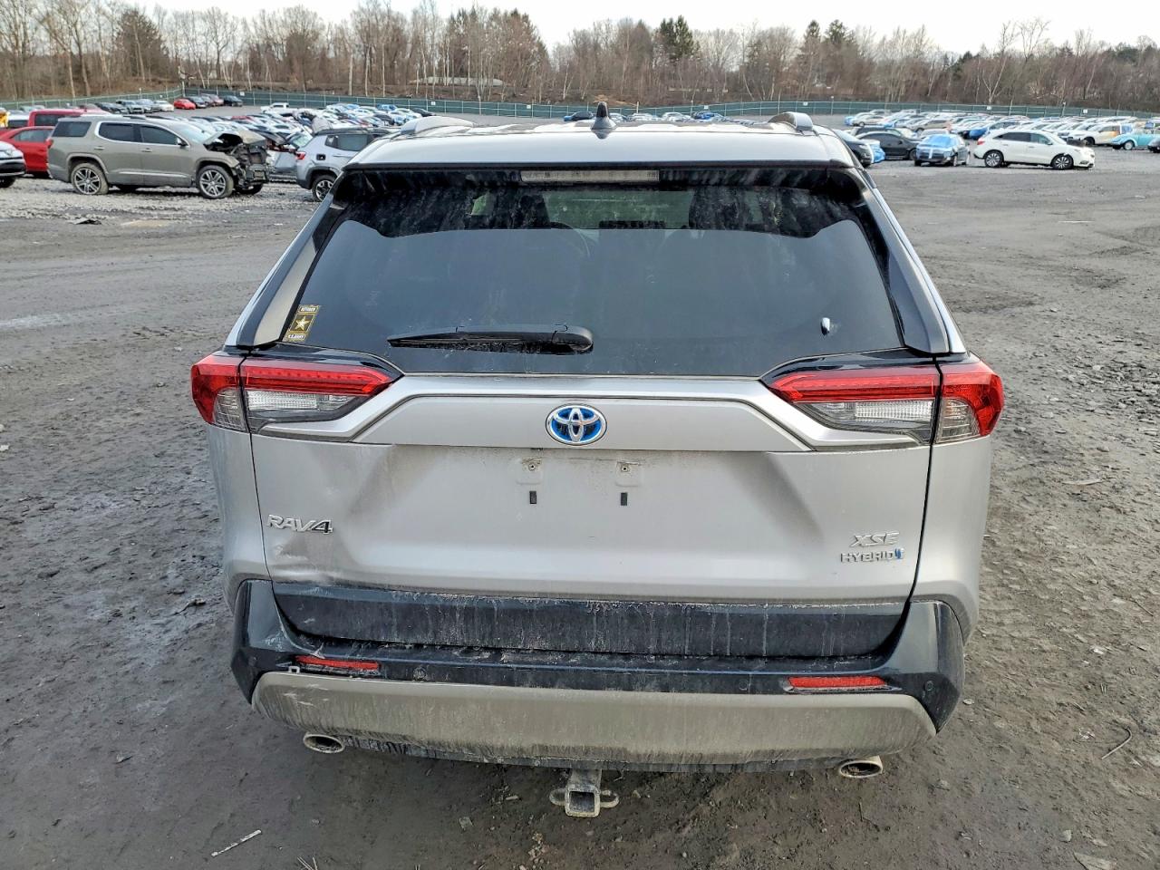 2024 TOYOTA RAV4 XSE photo 6