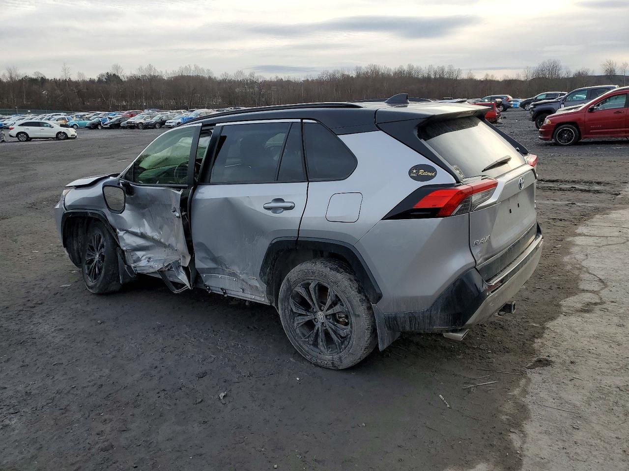 2024 TOYOTA RAV4 XSE photo 2