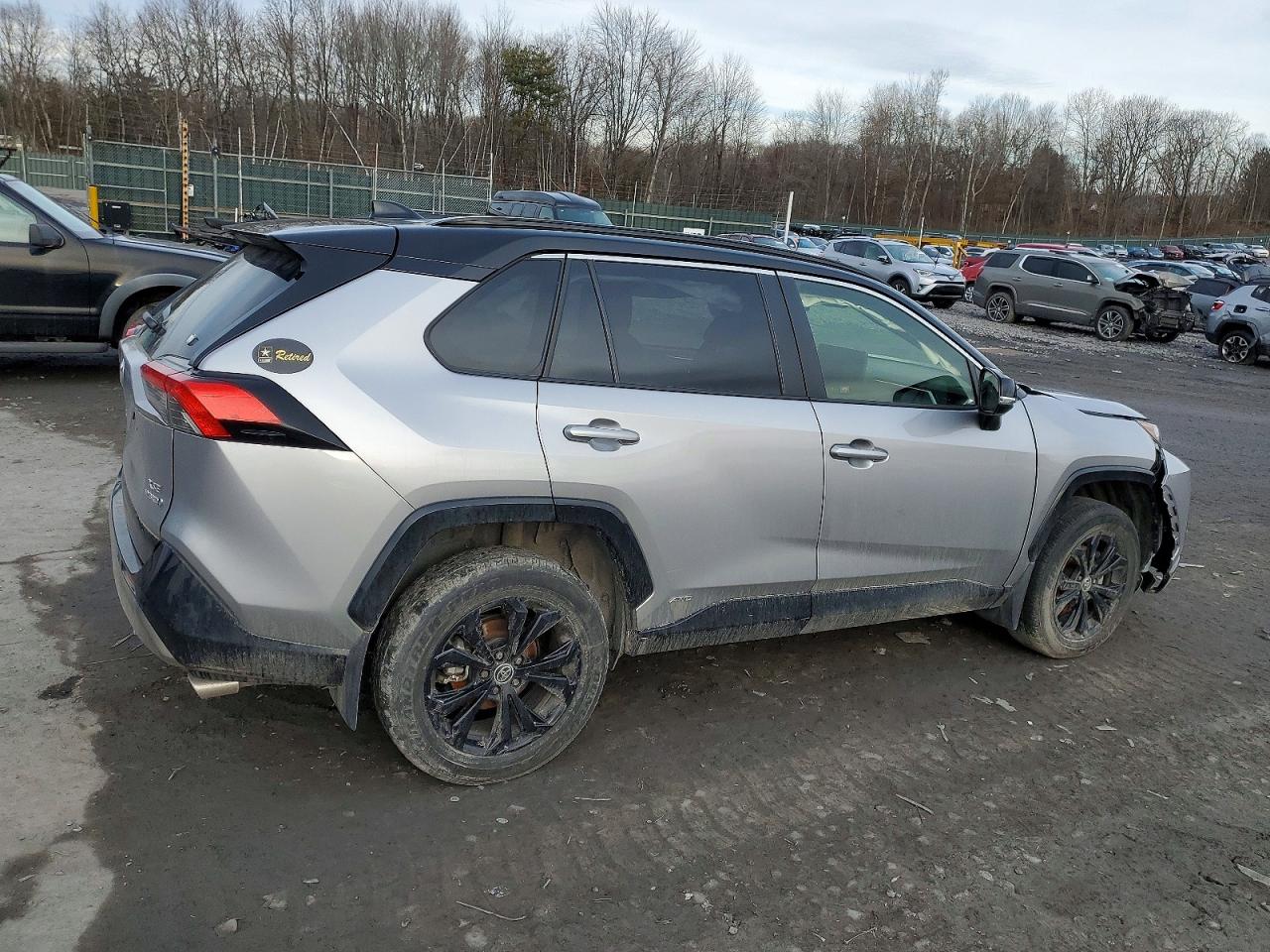 2024 TOYOTA RAV4 XSE photo 3