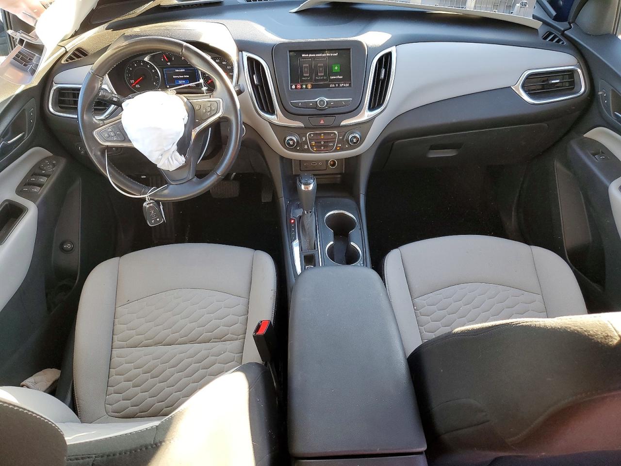 2020 CHEVROLET EQUINOX LT photo 8