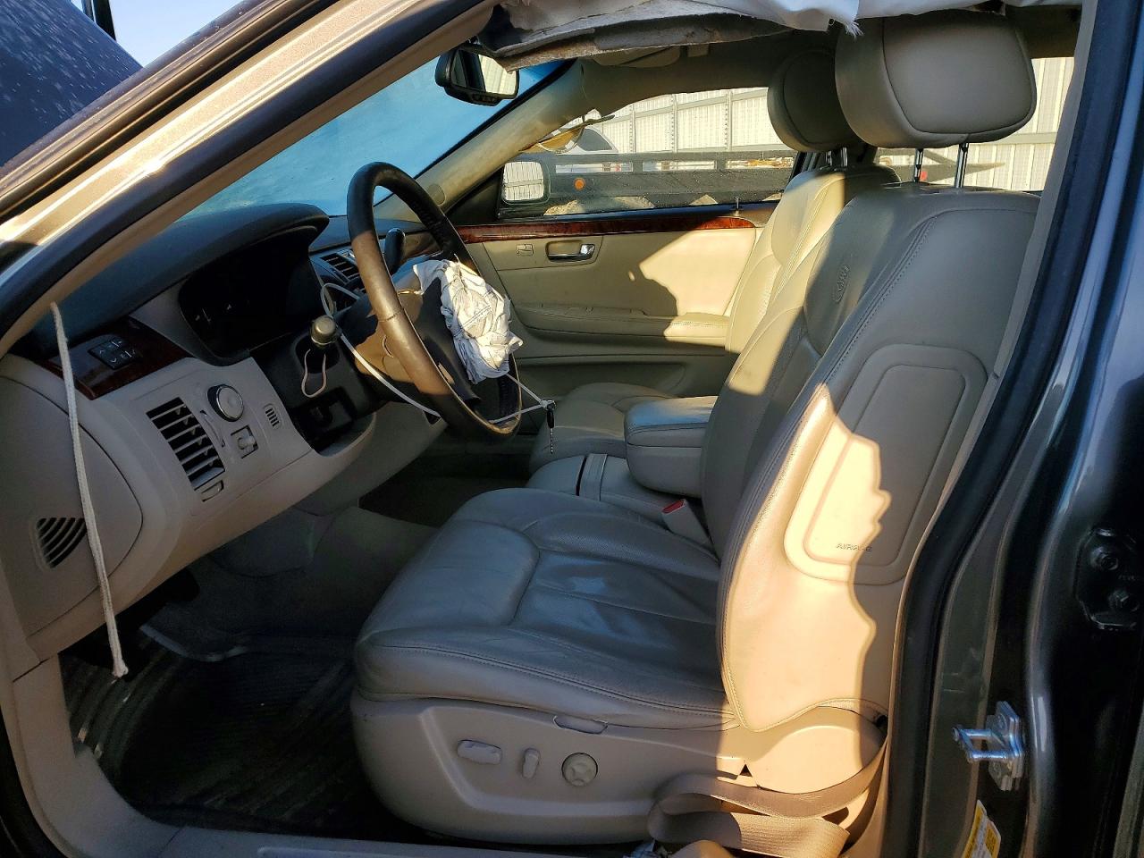 2007 CADILLAC DTS photo 7