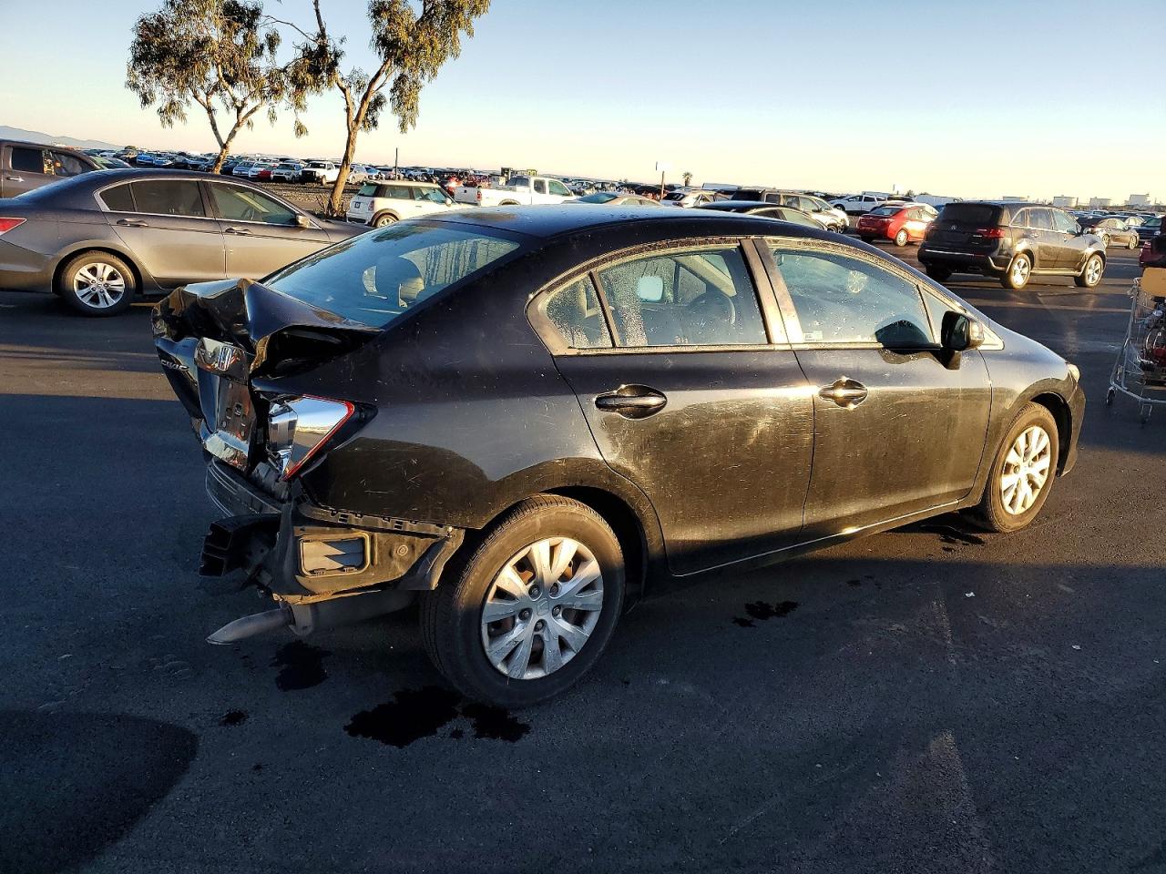 2012 HONDA CIVIC LX photo 3