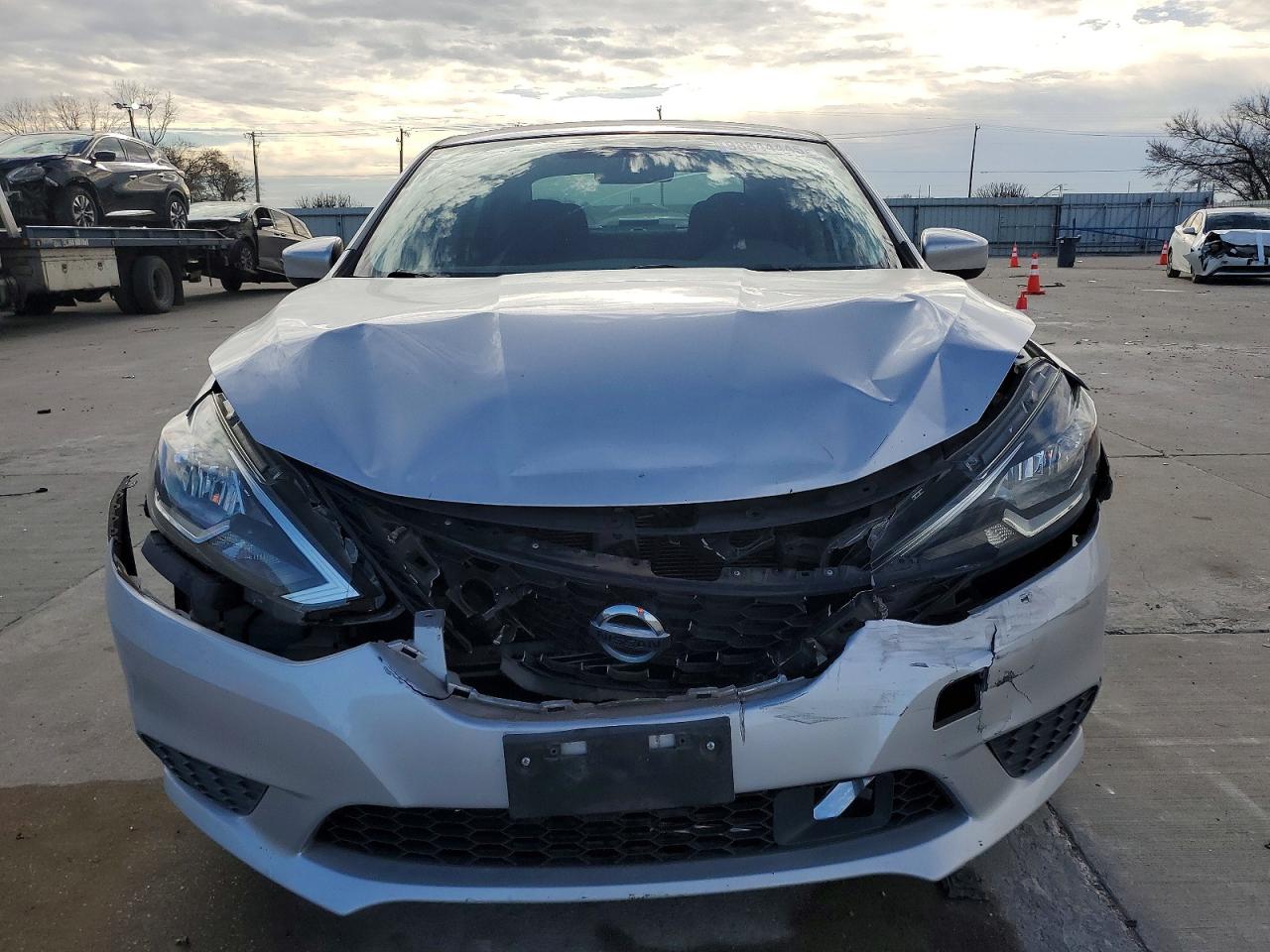 2019 NISSAN SENTRA S photo 13