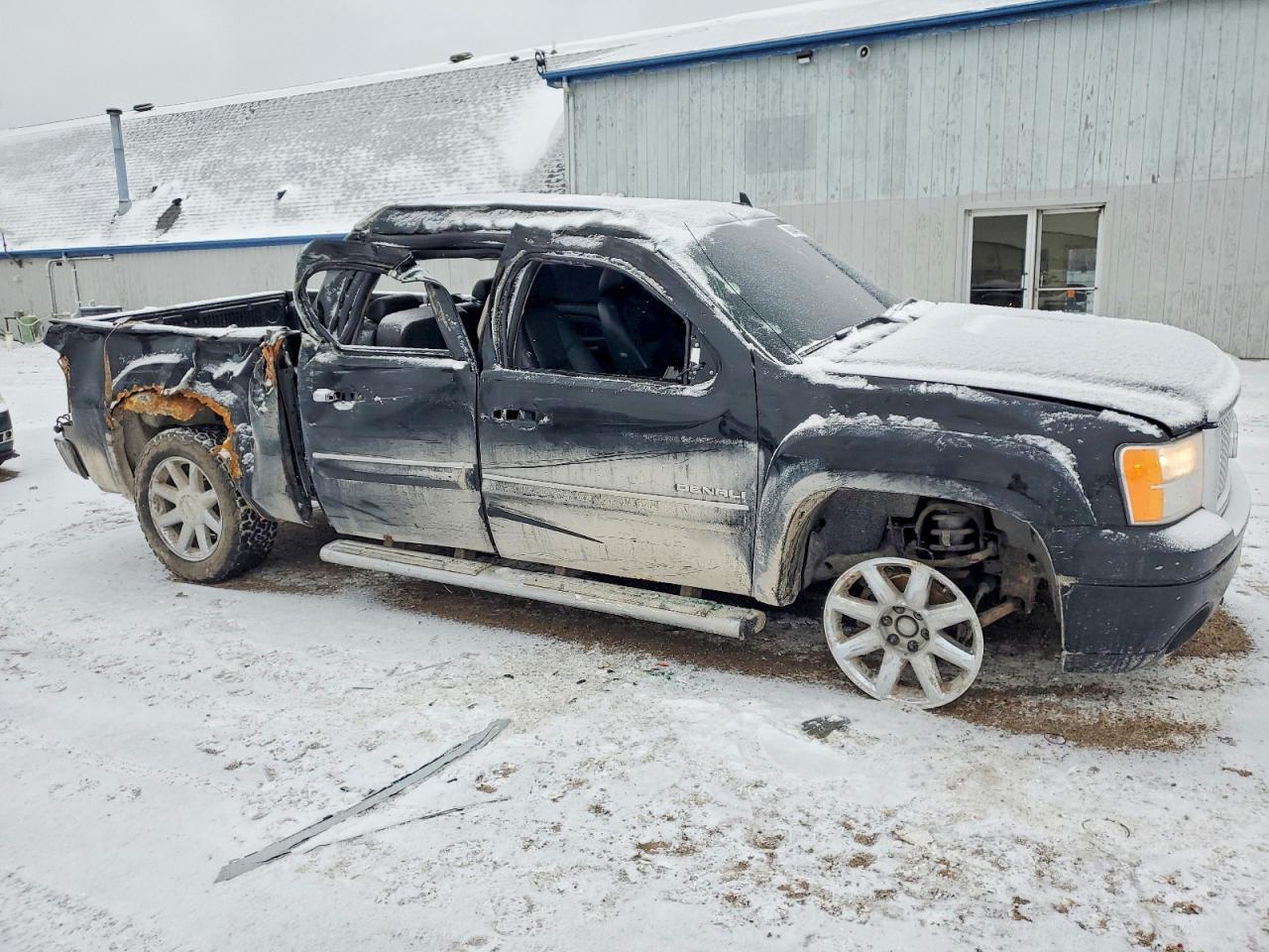2010 GMC SIERRA K1500 DENALI photo 4