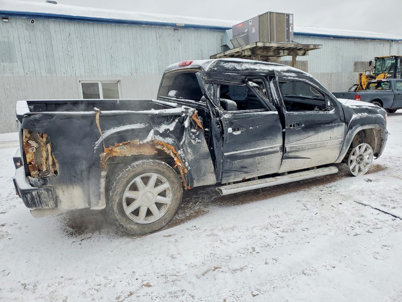 2010 GMC SIERRA K1500 DENALI photo 3