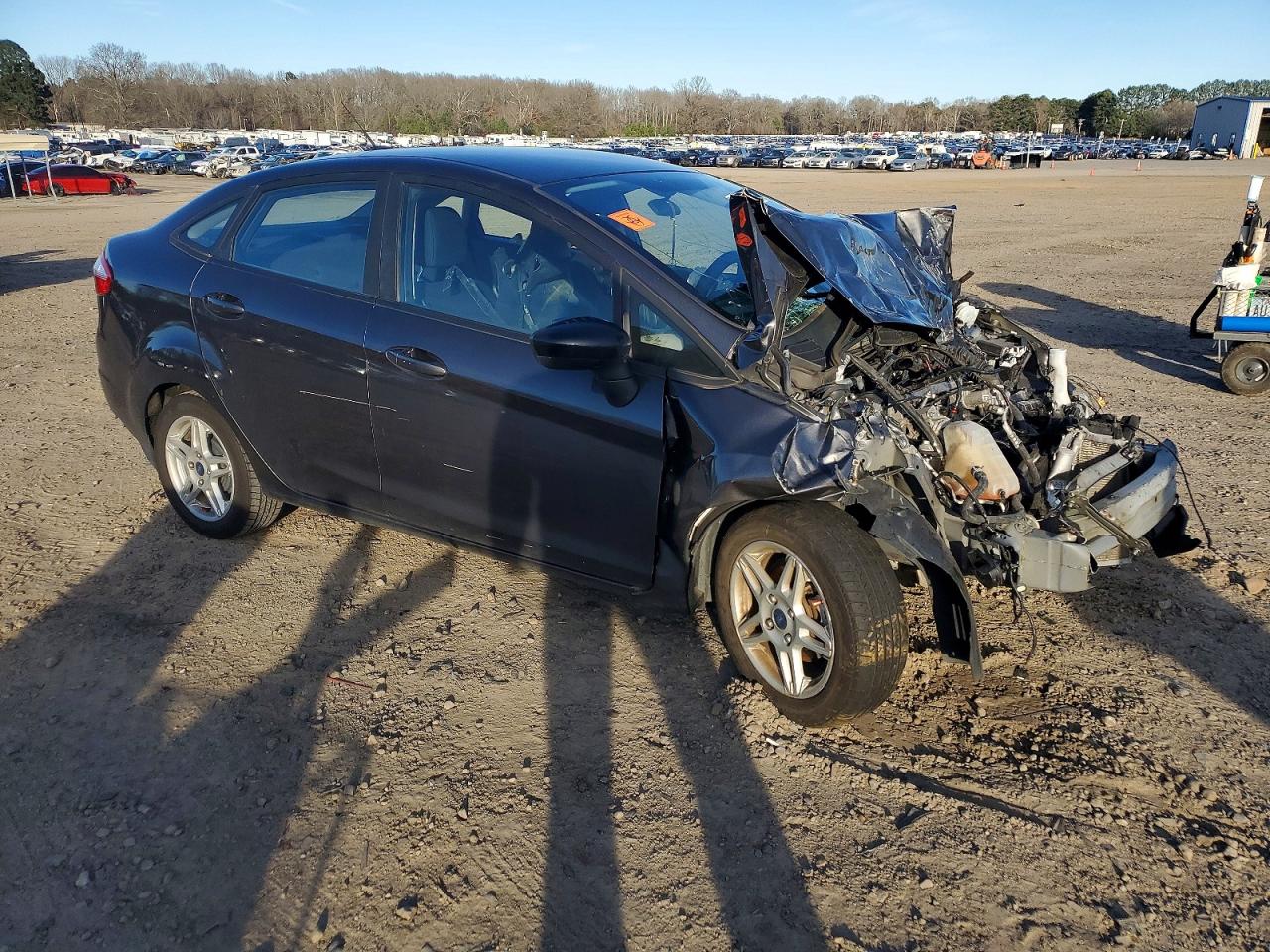 2018 FORD FIESTA SE photo 4