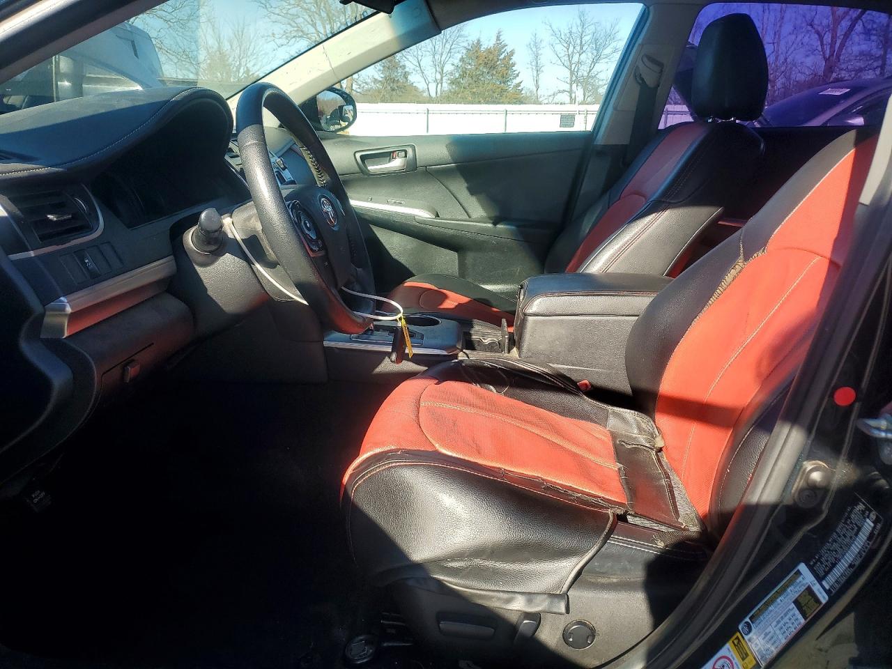 2014 TOYOTA CAMRY HYBRID photo 7
