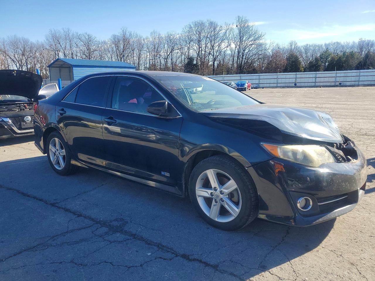 2014 TOYOTA CAMRY HYBRID photo 4