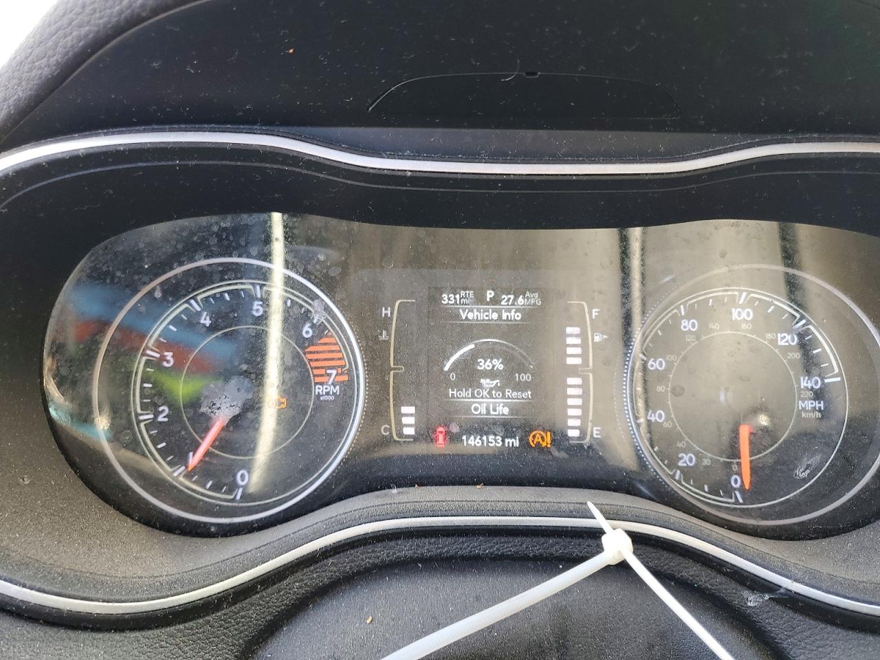 2019 JEEP CHEROKEE LATITUDE PLUS photo 17