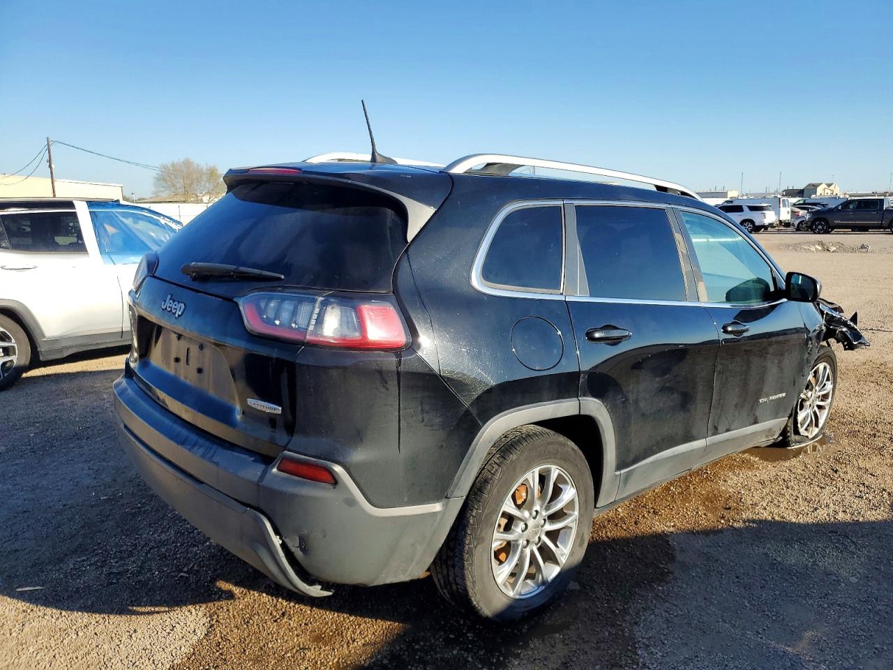2019 JEEP CHEROKEE LATITUDE PLUS photo 5