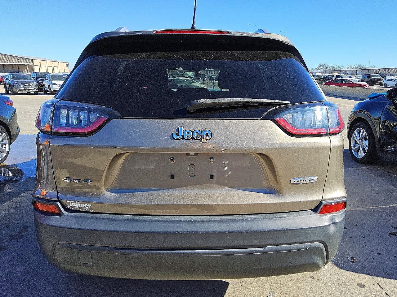 2019 JEEP CHEROKEE LATITUDE photo 6