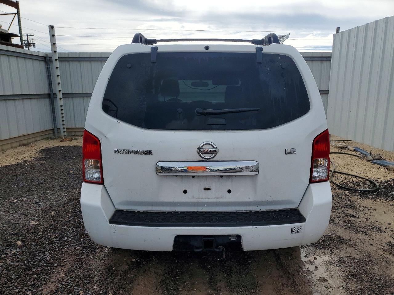2011 NISSAN PATHFINDER S photo 6