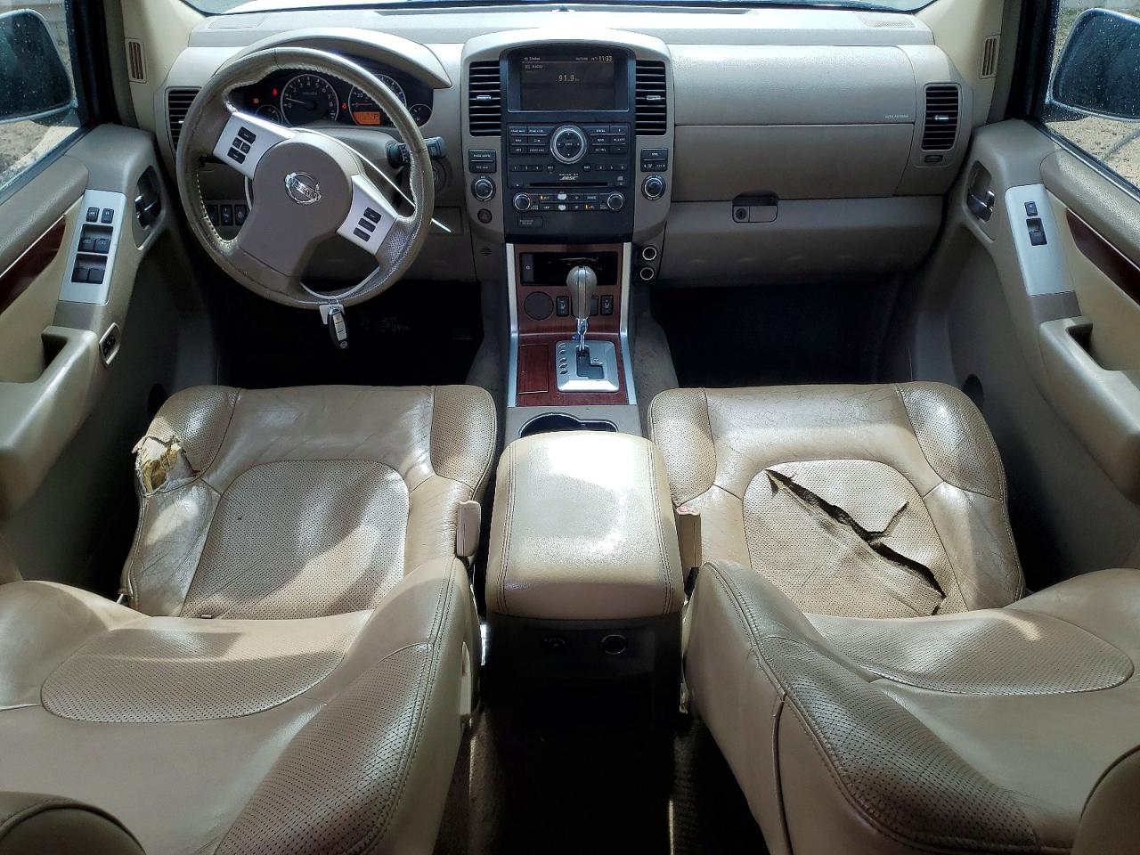 2011 NISSAN PATHFINDER S photo 8