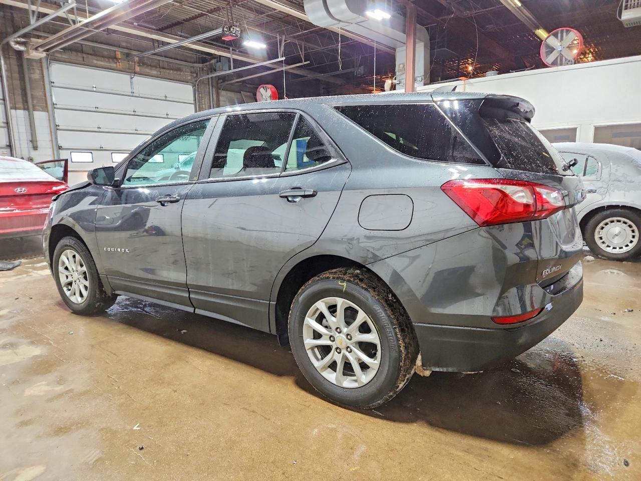 2021 CHEVROLET EQUINOX LS photo 2