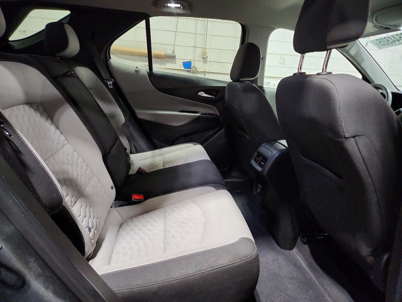 2021 CHEVROLET EQUINOX LS photo 11