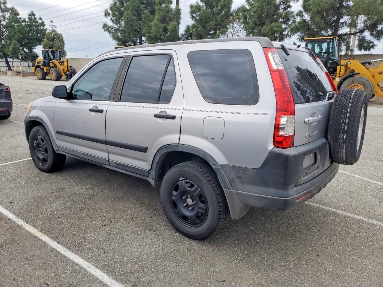 2005 HONDA CR-V LX photo 2