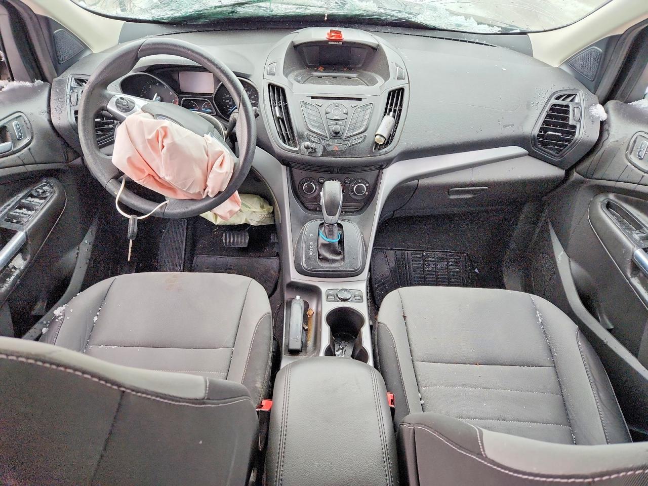 2015 FORD ESCAPE SE photo 15