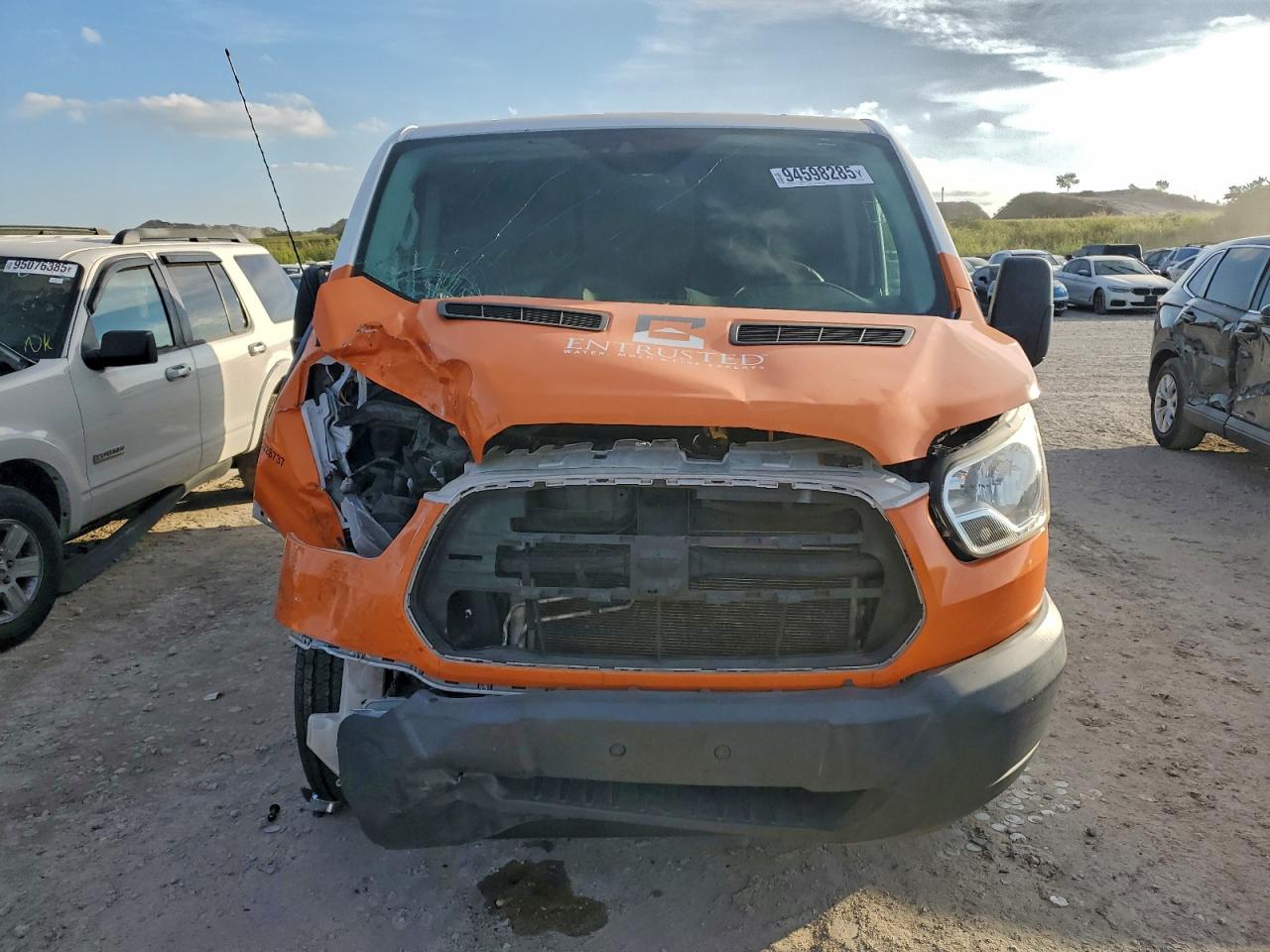 2018 FORD TRANSIT T-250 photo 9