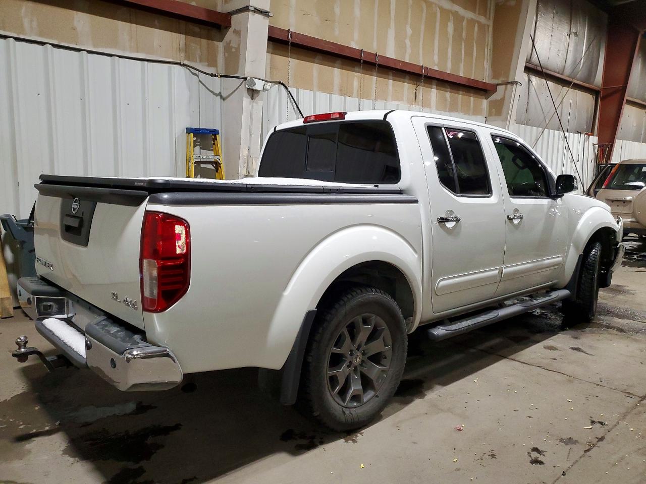 2019 NISSAN FRONTIER S photo 5